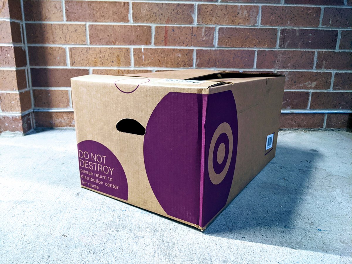 TrybalTarget321's tweet image. A PURPLE repack!?!? I'm in love. 💜💜💜💜