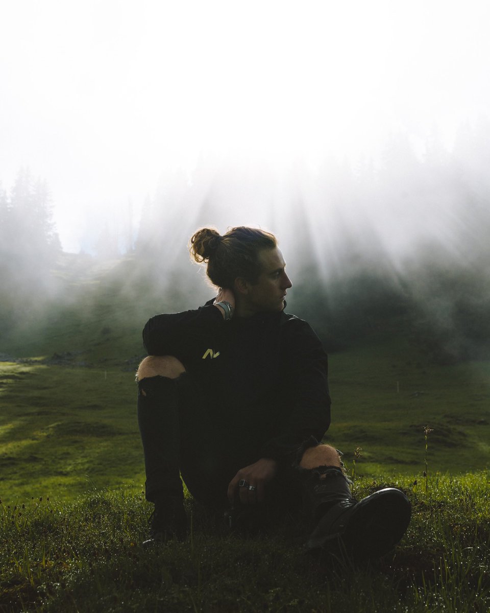 Masonprender's tweet image. Never settle for anything less than what you deserve #developyourvision