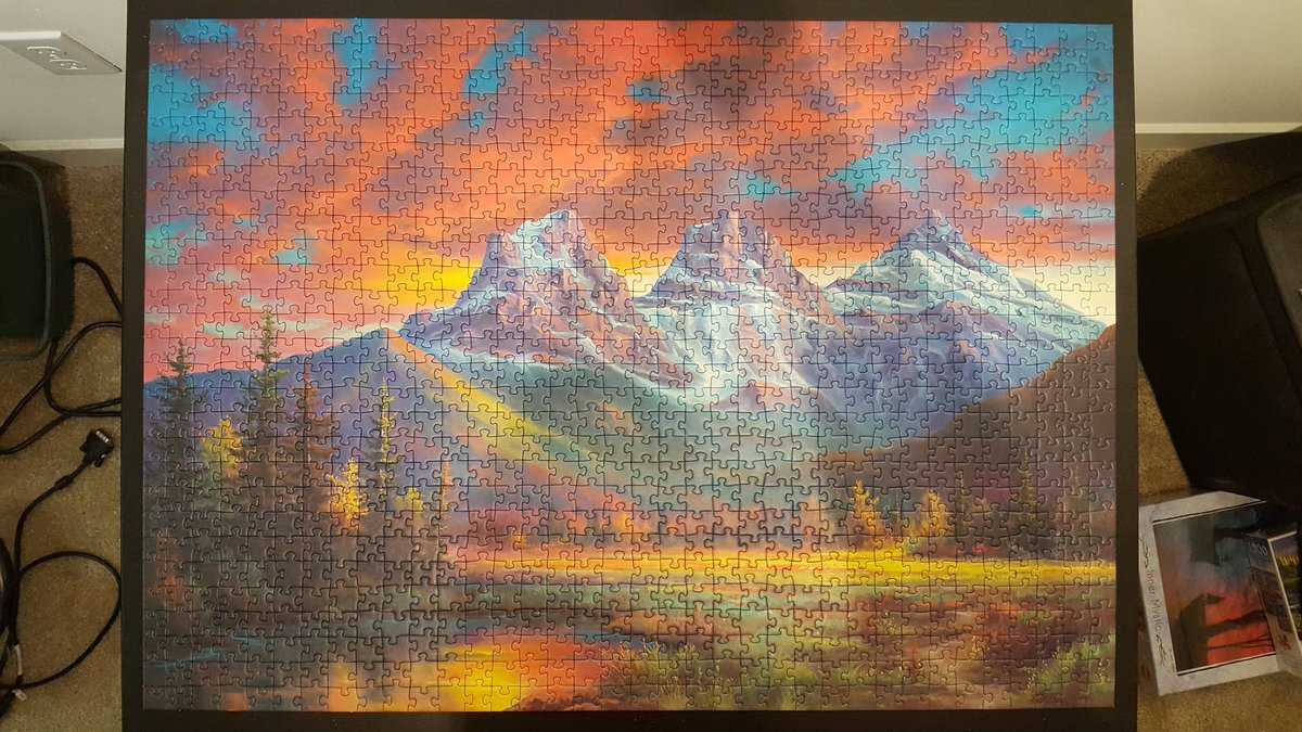 Been getting jigsaw puzzles to do because they're fun paired up with listening to good music tbhThe first one I did a few weeks back at my parents house, second one in the past week or so, very pretty pictures tbh (sorry for the washed-out photos tho haha)