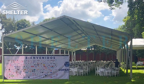 For an outdoor event during the autumn and spring seasons, no air-conditioning is required. All you need is a banquet tent with open sides. The cool, soft breeze comes naturally.
🔎 weddingtentsale.com