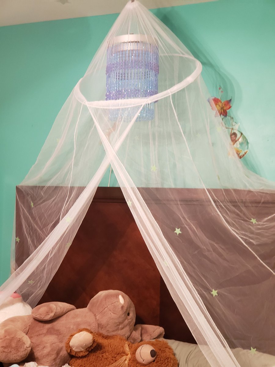 Derbynerdette's tweet photo. This awesome canopy not only fits around her queen sized bed, but also has glow in the dark stars on there. She loves the dreamy fabric because it makes her feel like a princess and it was easy for me to attach to her ceiling.  https://t.co/PolQxC6k9F. I got this from Tomoson. https://t.co/TJyvM7yGDH