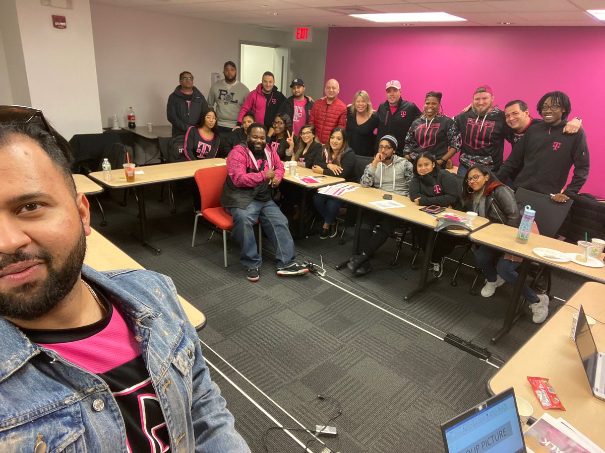 pccwirelessinc's tweet photo. #PCCPRIDE  WORKING TOGETHER TO DOMINATE THIS DECADE https://t.co/q4ClpL2ktB
