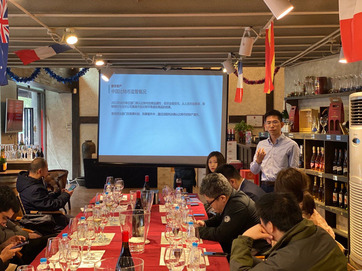 BitMartExchange's tweet photo. Hosted by #BitMart Labs, the 2020 New Year Reception was successfully held on Jan 13. @canaanio GM Kevin Shao, BitMart Labs CSO @EricBai_89, @FinwexOfficial founder Riconi You, &amp; @InVaultHK CEO Kenneth Xu attended the event &amp; shared valuable insights about #blockchain investment. https://t.co/VzQFp82maS