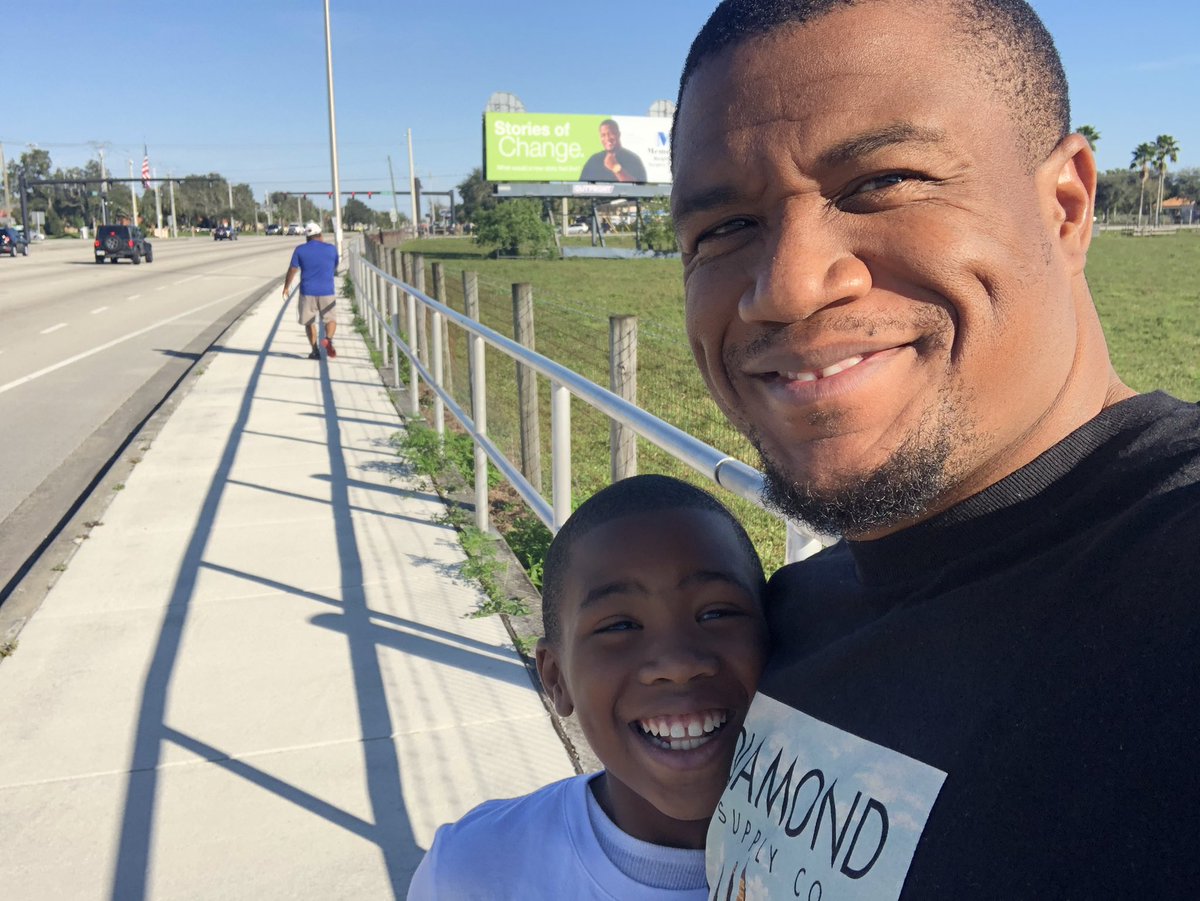 #Billboard  

If you only knew my story from 560lbs to 318lbs &amp; on top of everything I shared this with my son
#autismawareness <a href="/tylerperry/">Tyler Perry</a> I can’t wait write this movie 🎥 with you