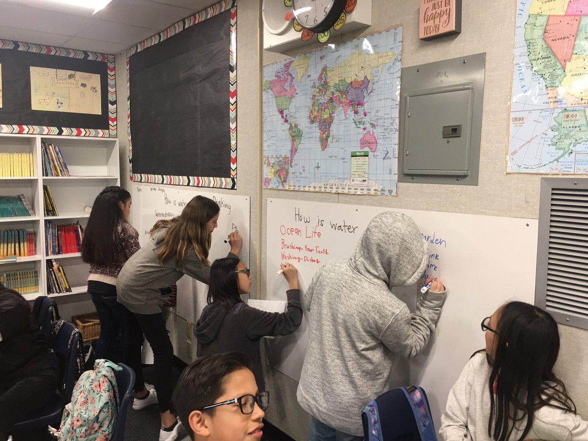 27HappyTeacher's tweet photo. Used our Ss height “whiteboards” in science and math today-kids loved being able to see everyone’s thoughts! Love how seeing what others wrote sparked deep conversations! #thinkingclassroom https://t.co/LY3x6B50Mi