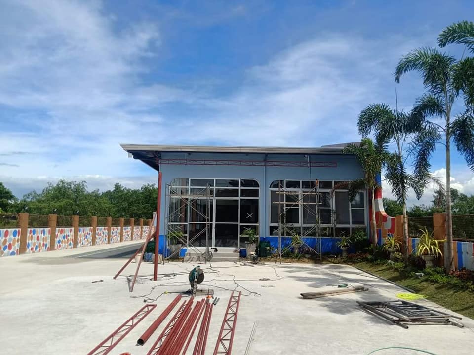 BuildeeePro's tweet photo. Templora Fabrication offers steel and ironworks such as iron fences, trusses, gates, steel windows, grills, spiral stairs, dog and pet cage. For a free quotation or if you want to discuss anything, you may visit their Facebook page https://t.co/x50ne3XflC
#BuildeeeIdeas #Buildeee https://t.co/8IX1R4dUfE