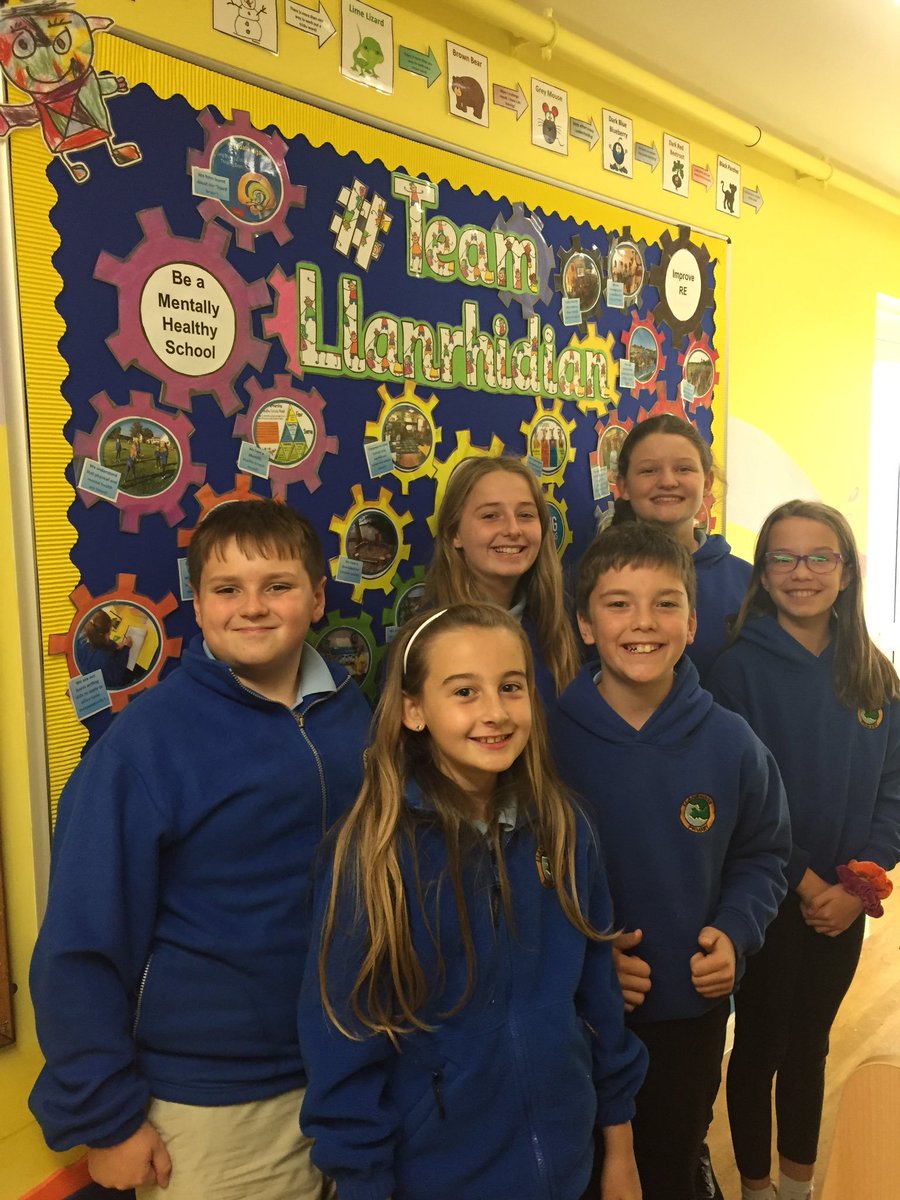 llanrhidianp's tweet image. #LlanPests Our fabulous PESTs (Pupil Evaluation School Team) are out and about finding out how we are doing against our school targets.  Look out staff they mean business!   #Llanimp  Find out more here:  llanrhidian.swansea.sch.uk/pupil-evaluati…