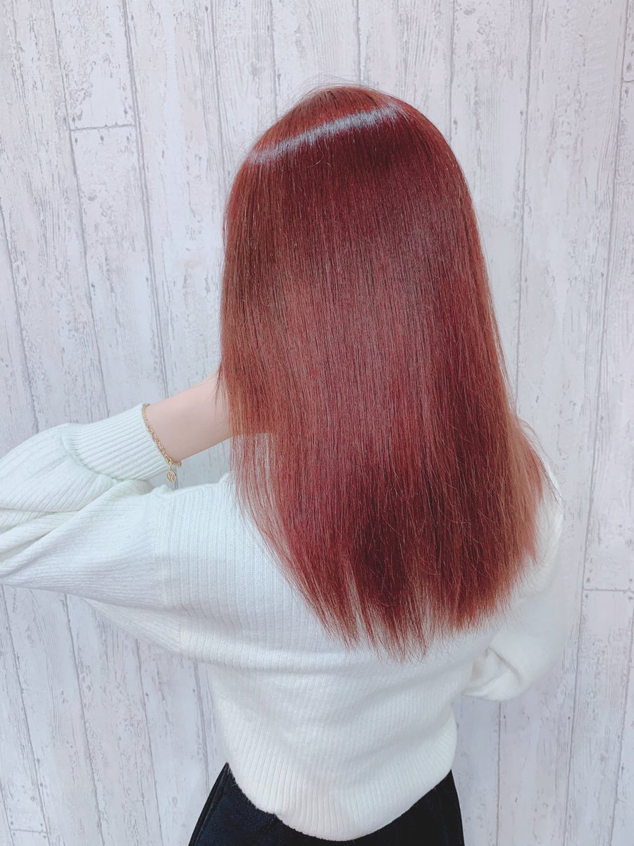 ma_yuuuu's tweet photo. 赤髪にしたあ💇‍♀️❤️

赤入るか不安だったんだけどすごく
綺麗に入ってうれしかった〜！！！！

シュートくんありがとうございました😊
安くしてくれるみたいなので是非行ってみてね
@shuuutiii https://t.co/CRerpaicqJ