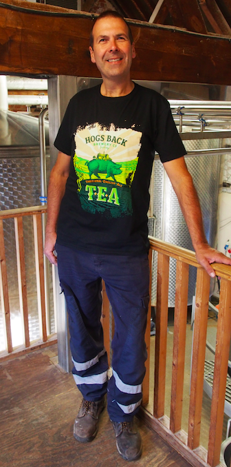 CaskFinder's tweet photo. Today's beer comp is kindly supported by the brilliant @HogsBackBrewery. As part of their popular #TEATotal campaign, they are offering our followers 10 great prizes: 5 cases of TEA &amp; 5 TEA t-shirts. To enter Follow @CaskFinder Like &amp; Retweet this competition! Good luck #win https://t.co/gLEYckUTaU