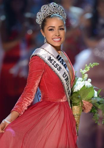 PageantryMiss's tweet photo. Miss Universe 2012 👑
Olivia Culpo 👸
Miss USA 🇺🇸 https://t.co/jNB4yucoZl
