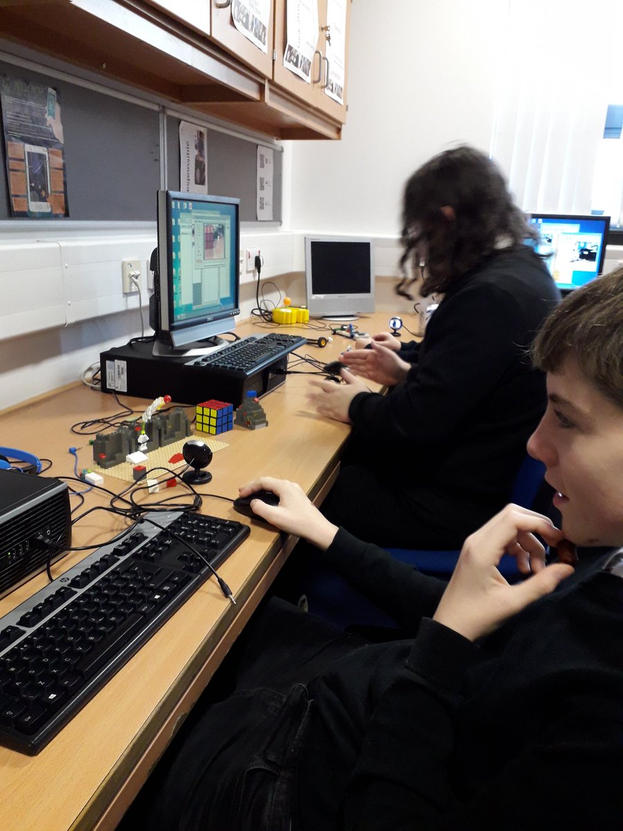 FHSComputing's tweet photo. Miss Mutter's S2 Wider Achievement class are exploring #monkeyjam stop motion animation https://t.co/qX7quGUhrr