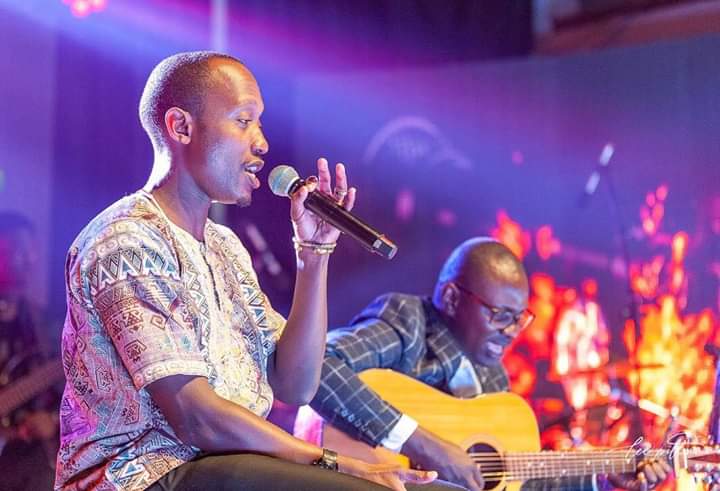 MyMsanii's tweet photo. Watch @kanjiimbugua 's album release photos held on 29th Dec 2019. Let's join him in celebrating @webi_ music , @KendiNkonge and @_NjokiMunyi - an amazing team of vocalists who were part of the very 1st #SetUsOnFire experience. https://t.co/TmXwvhWsx4