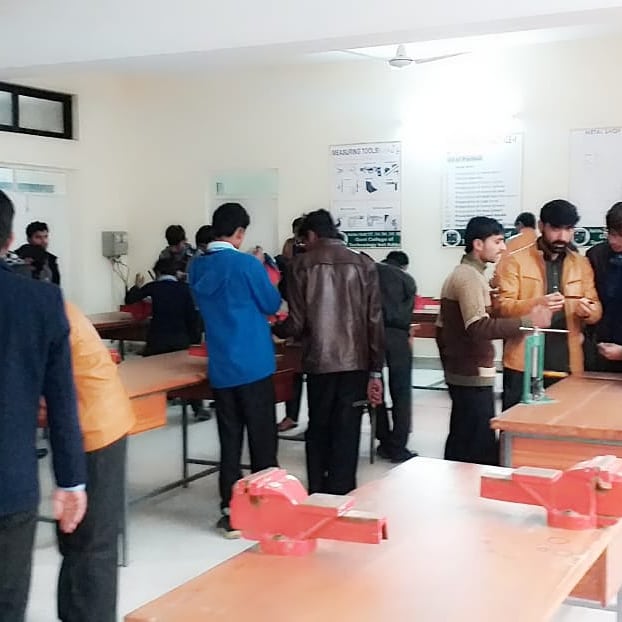 Gct_KotAddu's tweet image. #Practical_Session