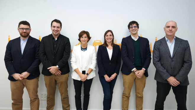 nabrawind's tweet photo. We would like to thank @FVICENTEFERRER for letting us take part in this project. You guys do a remarkable work and we are happy to do our bit.
Also, thanks to #IEDGreenpower, #Tetrace, #Indversis #TheBusinessHub for inviting us in this initiative!
https://t.co/RHYKw1sRfF https://t.co/A8B0xSQ0gH