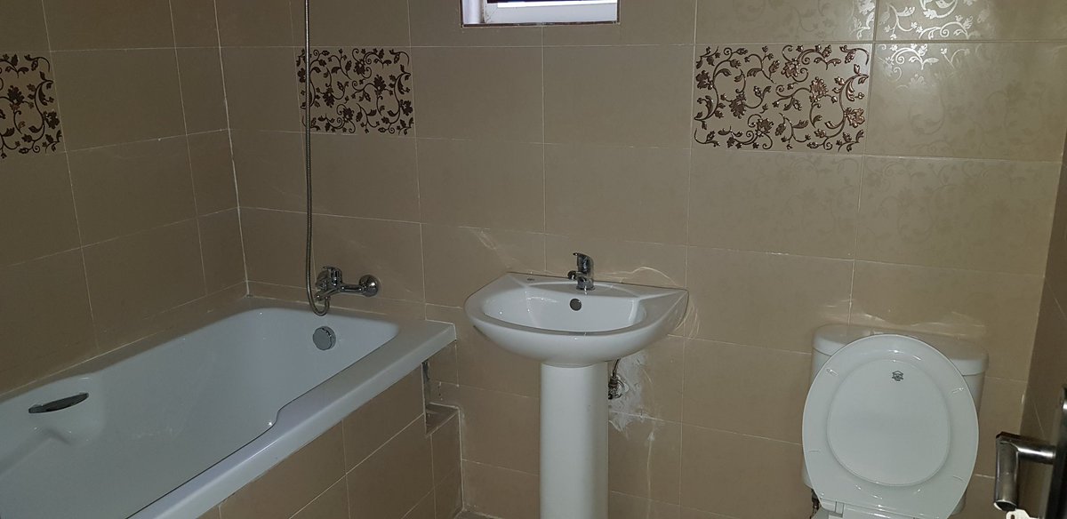 HuntersLagos's tweet photo. Exquisitely finished 3BR (all rooms en-suite +1 Guest Toilet ) detached duplex with 1RM BQ in serene &amp; secured estate in Chevron TO LET.
Corporate Tenant preferred.
DM for details.
@akinjobi_joseph @TrafficChiefNG @bustopsng @MobilePunch https://t.co/ojyVVOF2sJ