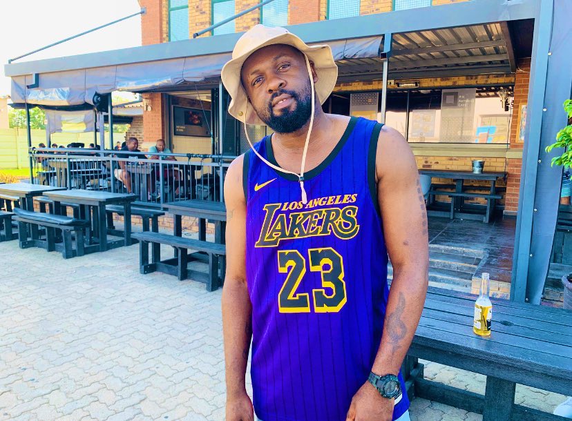 KezzBeatz's tweet photo. "Keep the fame coz we want Freedom"
@Blaklez
#FreedomOrFameReloaded https://t.co/2aMsTeU8Yn