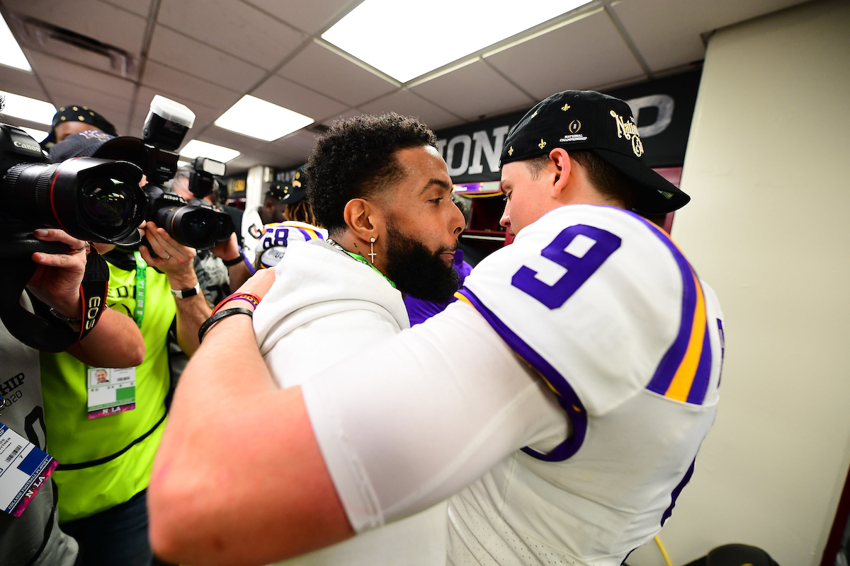 LSUfootball's tweet photo. A couple of legends

@Joe_Burrow10 ✖️ @obj https://t.co/4H248j2FMZ