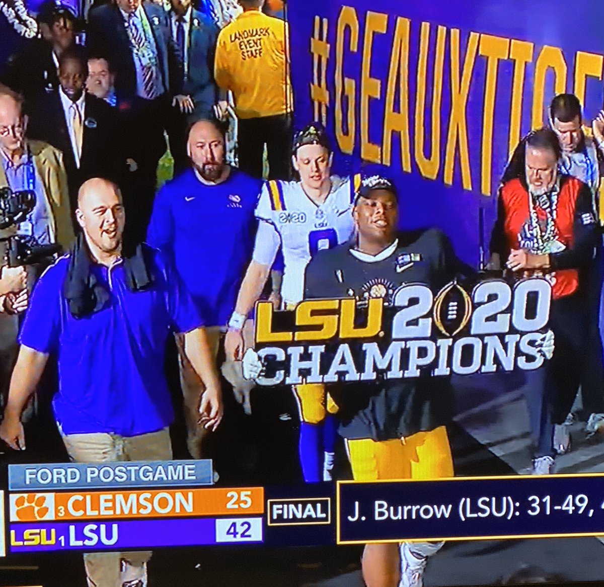 007SnC's tweet photo. Congrats @TommyMoffitt @vic_viloria @LsuStrength Staff &amp; @LSUfootball  on earning The National Championship Title!!!! #LSU2020 #SEC #NationalChampionship #TeamGetRight #TigerStrong https://t.co/GxdzIh2pgj