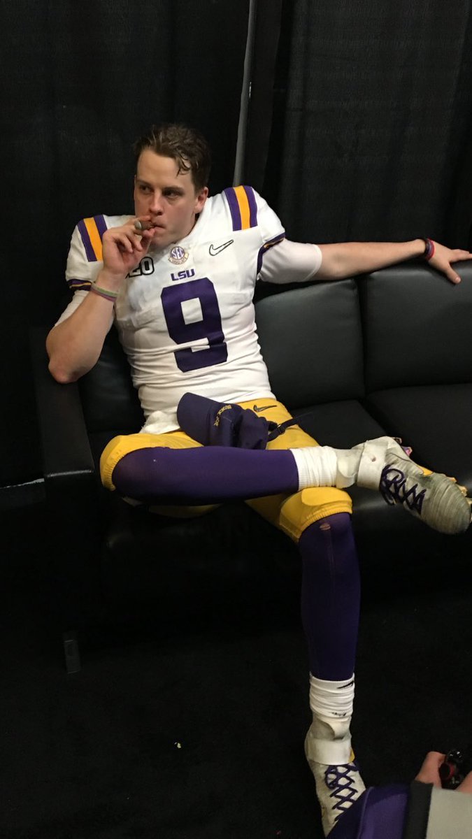AllaireMatt's tweet photo. Bengals QB Joe Burrow https://t.co/4mMwjVFPHk