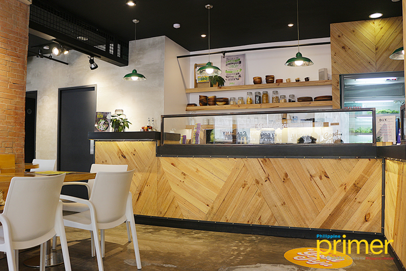 #Food: Start rebooting your palate with greens and juices at Juju Eats!

Read more: 

📍 Salcedo Village, Makati City