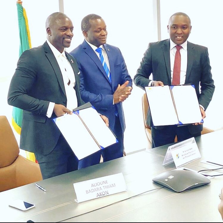 AfricaFactsZone's tweet image. Akon has finalised an agreement with Senegalese officials for the establishment of Akon City, an airport, more Akon Lighting Africa solar power projects, and his own crytocurrency, Akoin will be used in the city in Senegal.