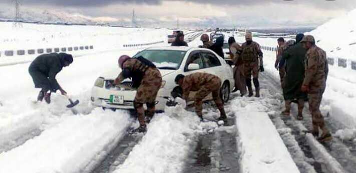 _59er's tweet photo. Balochistan will attract foreign and local investment in tourism and exploration in summers as its going through a terrain change due to climate, Govt have to focus on water containment projects.
#Quetta
#Quettasnow
#Balochistan✅ https://t.co/LyNdavwcGn