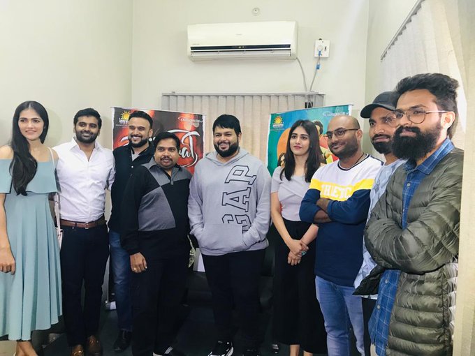 rameshlaus's tweet image. Listen to soulful number #ISHQKIYA from the movie #Bombhaat, launched by the superhit composer @MusicThaman

youtu.be/3BPmOprj4r0
#Sushanth @iChandiniC @SimranCOfficial #RaghavendraVarma #Vishwas @Josyabhatla @SuchetaDream @Ragavendraraoba 
@LahariMusic