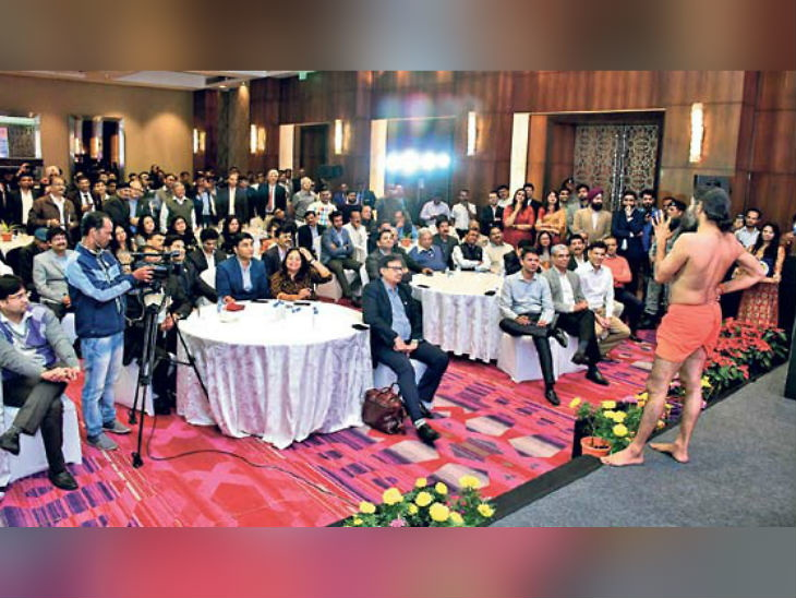 DainikBhaskar's tweet image. मप्र / दीपिका पादुकोण के जेएनयू जाने पर बाबा रामदेव बोले- उन्हें हमारे जैसे सलाहकार की जरूरत
bhaskar.com/mp/indore/news… @yogrishiramdev #JNU @deepikapadukone #Chhapak