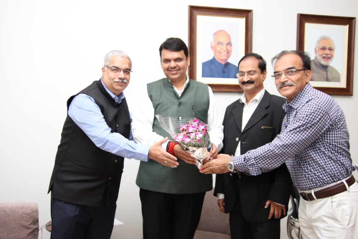 chander05809676's tweet photo. @PMOIndia @Dev_Fadnavis @nsitharaman
Yesterday we had a meeting with Shri Devendra Fadnavis ji ,Former Chief Minister of Maharashtra on merger of #PMCCRISIS giving solution to infuse funds from DICGC with copy to Shri Narendra Modi ji our Hon Prime Minister & Smt Nirmala FM. https://t.co/LkSQ4iarUw