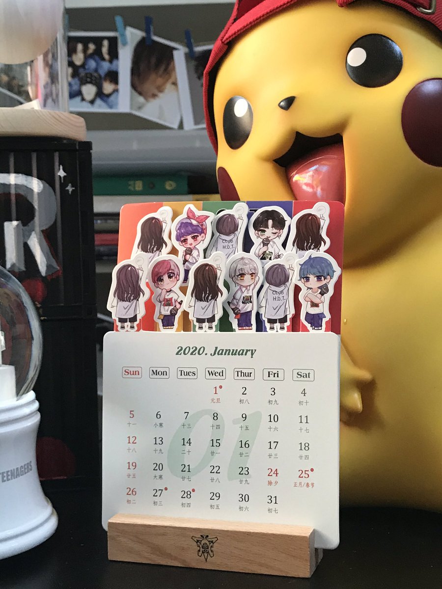 allenzhang231's tweet photo. 2020 starts with a new calendar

 #highfiveofteenagers #highfive_of_teenagers #foreverHOT #문희준 #장우혁 #안승호 #안칠현 #이재원 https://t.co/Oyn2d146pN