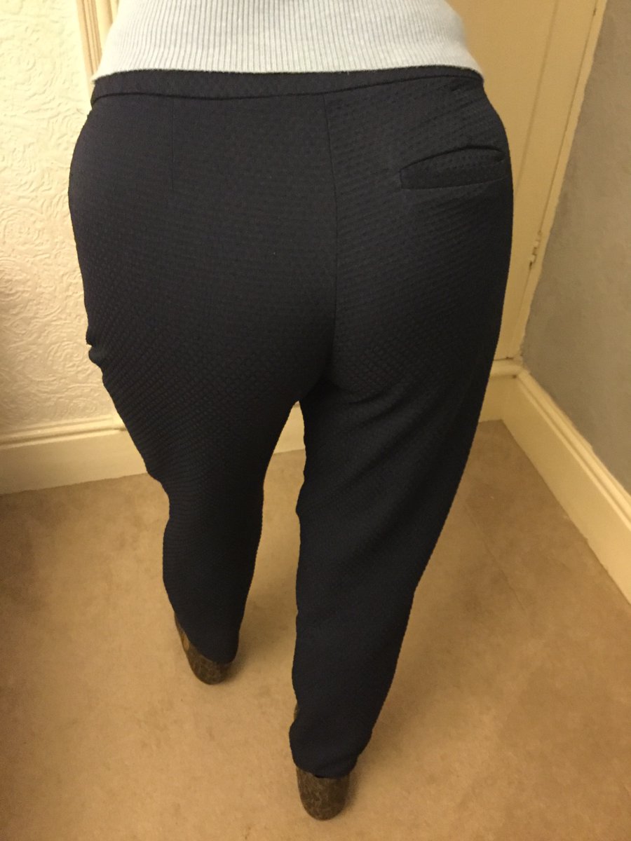 goddessnoonie's tweet photo. Bum Tuesday 😂😜
#sexyunderwear #bluegstring #cheeky #legs
#toocoldforskirt #waistline
Pics & Vids Sold Via kik Goddessnoonie https://t.co/DH6MYMp6sJ