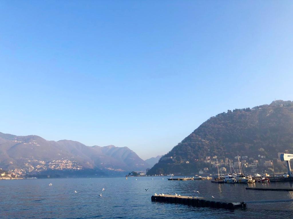 Enjoy the magic and peaceful winter scenery of Lake Como, away from the most crowded places. 
Book your stay and discover the ideal setting for an inspiring and romantic gateway: sher.at/60171w9Q1