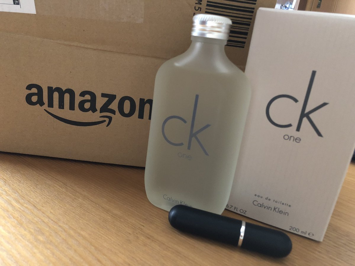 Robin299 角松敏生 匂い T Co Dxh70adoxg Youtubeより 私のお気に入りの 香水は昔から Ck One この匂い 好き 今日 届きました お手頃だし 冬の匂い懐かしい あの人の香り 角松さんは どんな匂い 香りがするのだろう きっと