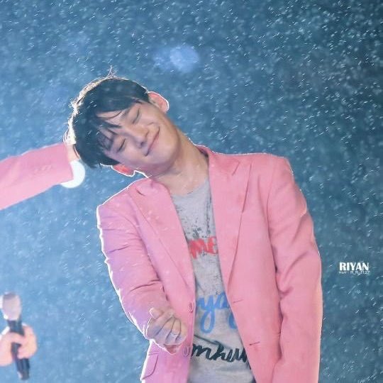 ExoCharts9's tweet photo. 🌸Dear EXOLs,,

Please change your Twitter account location to “South Korea” and use these hashtags to show love and support for Chen🌸

👇🏼
#종대랑_함께_걸어갈게
#종대_곁에_있을게
#종대를_믿어
@weareoneEXO https://t.co/PVi0uc1j0P