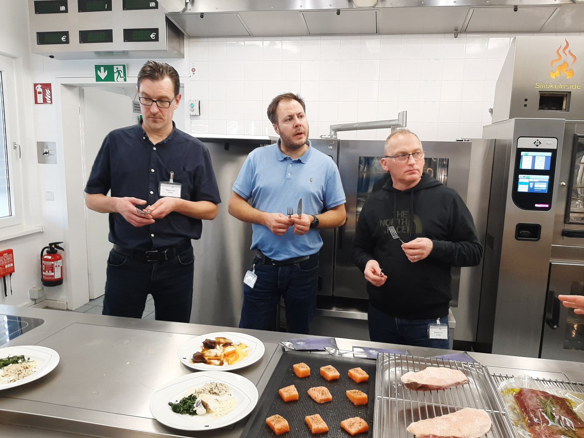 AlexTFM's tweet photo. A great day @mkn_chefschoice yesterday and thank you for your hospitality. Time to go back to @JesusCollegeCam and debrief! https://t.co/9gahh7oDSL
