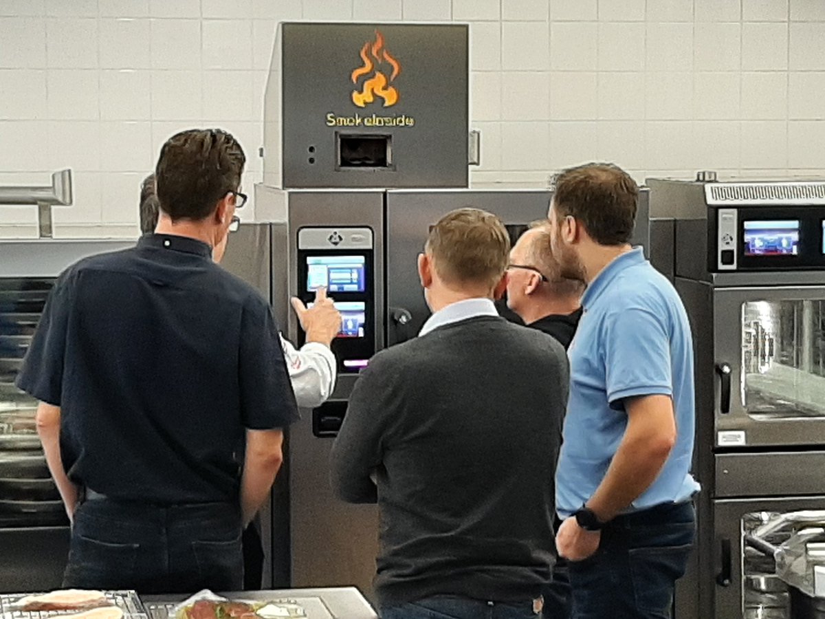 AlexTFM's tweet photo. A great day @mkn_chefschoice yesterday and thank you for your hospitality. Time to go back to @JesusCollegeCam and debrief! https://t.co/9gahh7oDSL