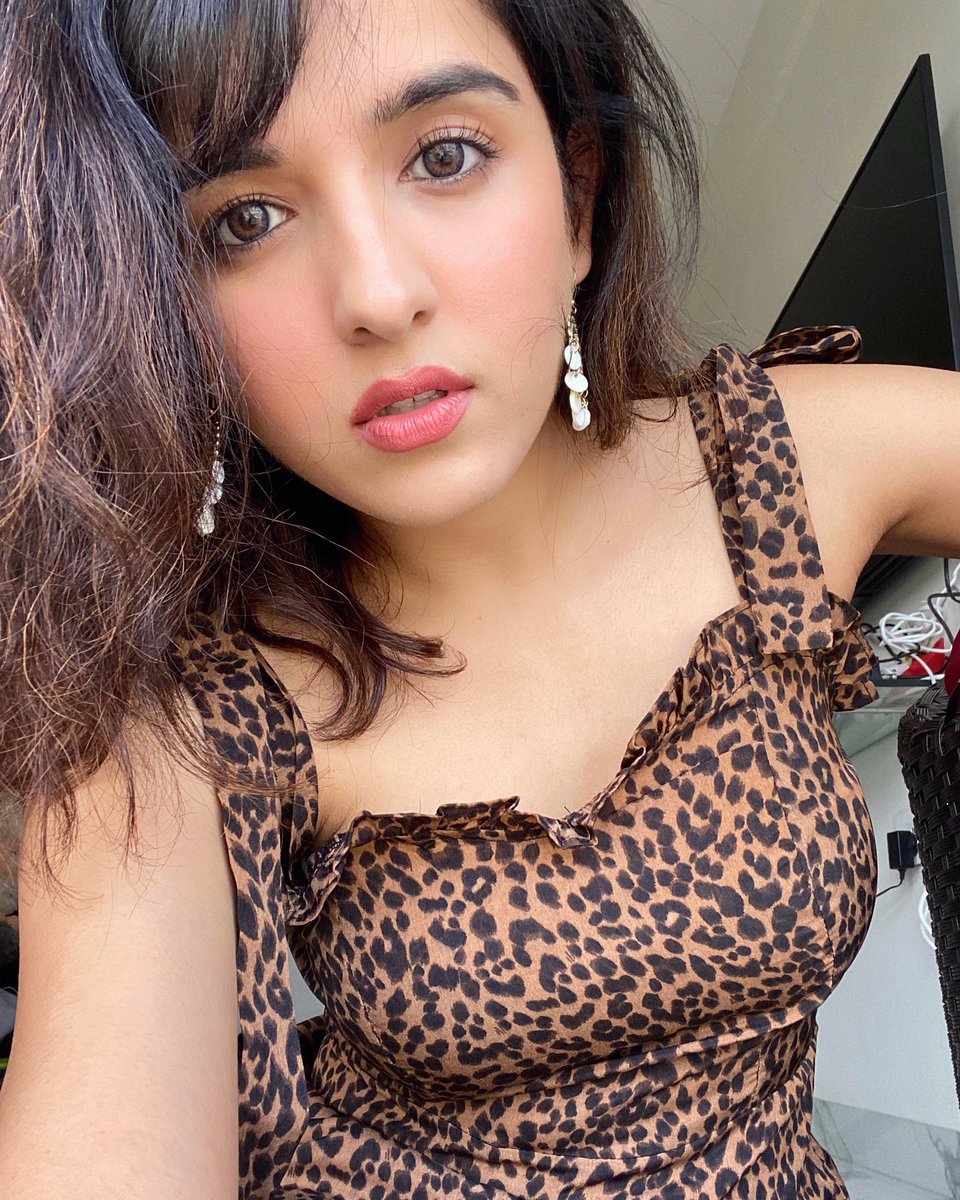 Shirley Setia tweet media