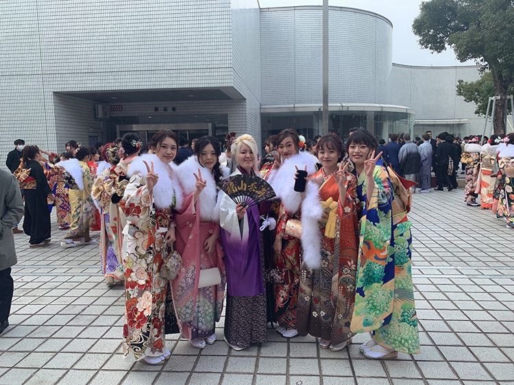 namikikuchi's tweet photo. 成人式楽しすぎてもーすでに戻りたい
も1回余裕で出来る

#成人式 https://t.co/2ENX6Df4ms