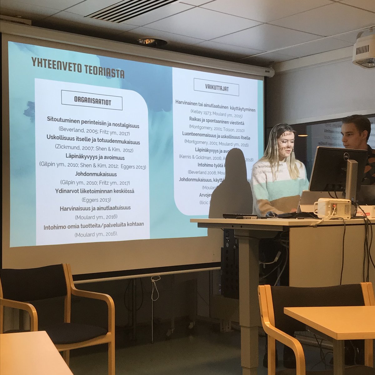 vilmaluo's tweet photo. Really Good #BaThesis presentations at #CorporateCommunication #Jsbe #Jsbecc @jyu_jsbe this morning: timely topics include #authenticity #online of #influencers #organizational #Induction &amp; #culture @porssiry @uniofjyvaskyla https://t.co/6gfKN9R5WH