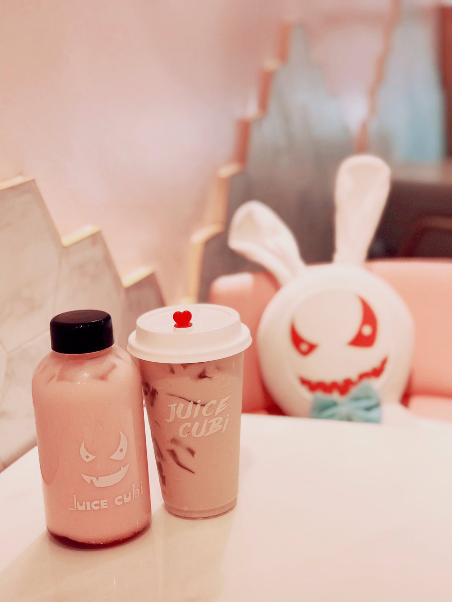 studycuisine's tweet photo. 𝘢𝘦𝘴𝘵𝘩𝘦𝘵𝘪𝘤 𝘣𝘶𝘣𝘣𝘭𝘦 𝘵𝘦𝘢 𝘴𝘩𝘰𝘱 ♡ https://t.co/COaNSGaNCG