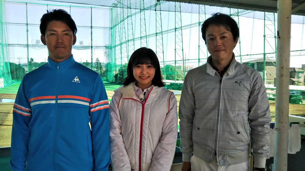 ys_ladies's tweet photo. 山﨑アナを指導してくださったのは、ラポールゴルフアカデミーの田中プロ(右)と田畑プロ(左)🏌️

ゴルフクラブの握り方やフォームなど、ゴルフの基本を教えてもらいました👨‍🏫✨

#ユピテル・静岡新聞SBSレディース #ysレディース #みなスポ #女子アナゴルフ対決 https://t.co/WSrwAbdB3Q