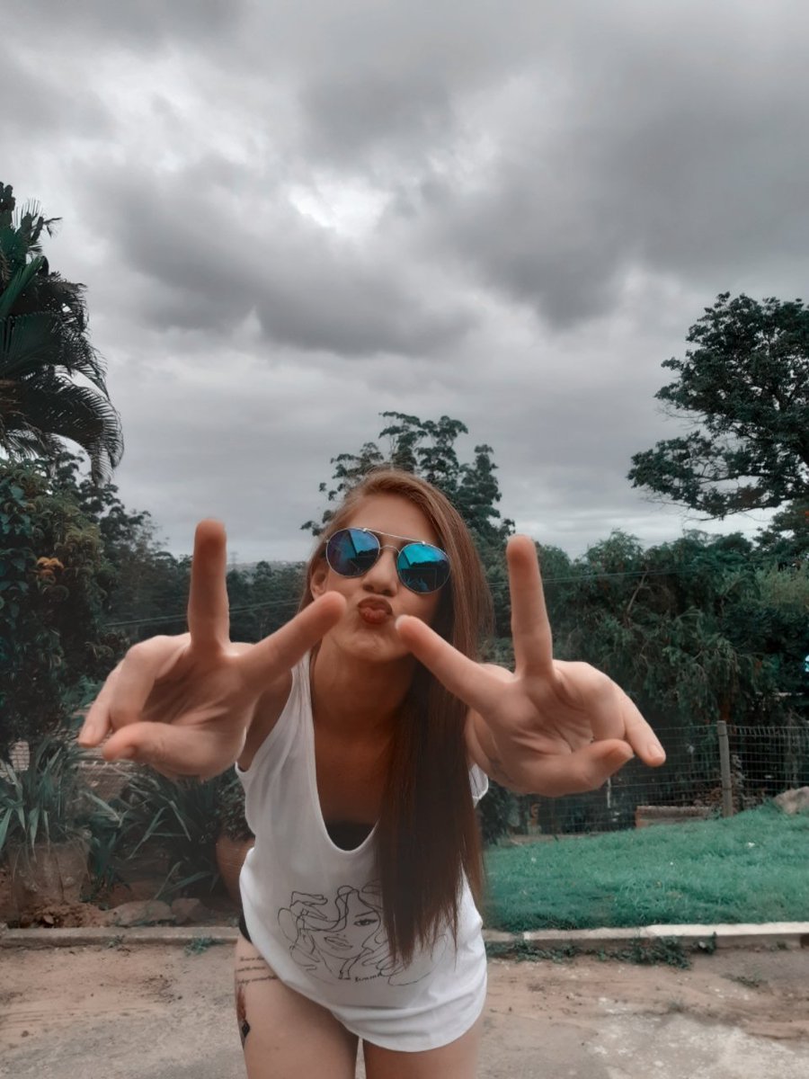 Reaching out to the adventures ahead and grabbing them FULL ON! #ratherbeinmauritius #mermaidhair #passion #livingthegoodlife #excitingtimes