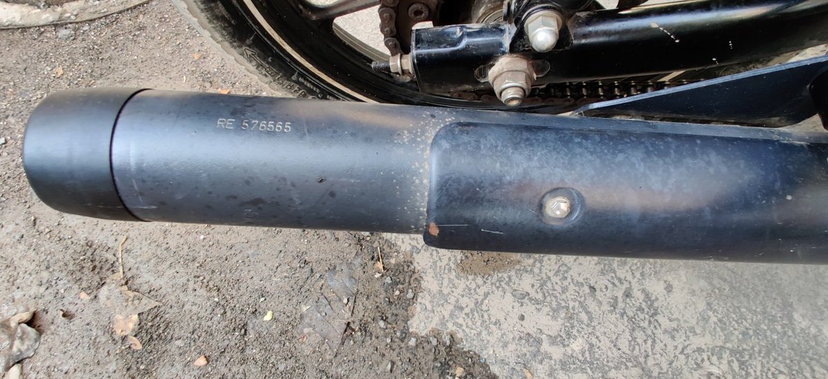 Bhavesh_VCS's tweet photo. @royalenfield not changed even after 4 months of follow up... This is the status of newly purchased bike after only 2-3 months - since first rain of 2019... https://t.co/bqMJJcid55
