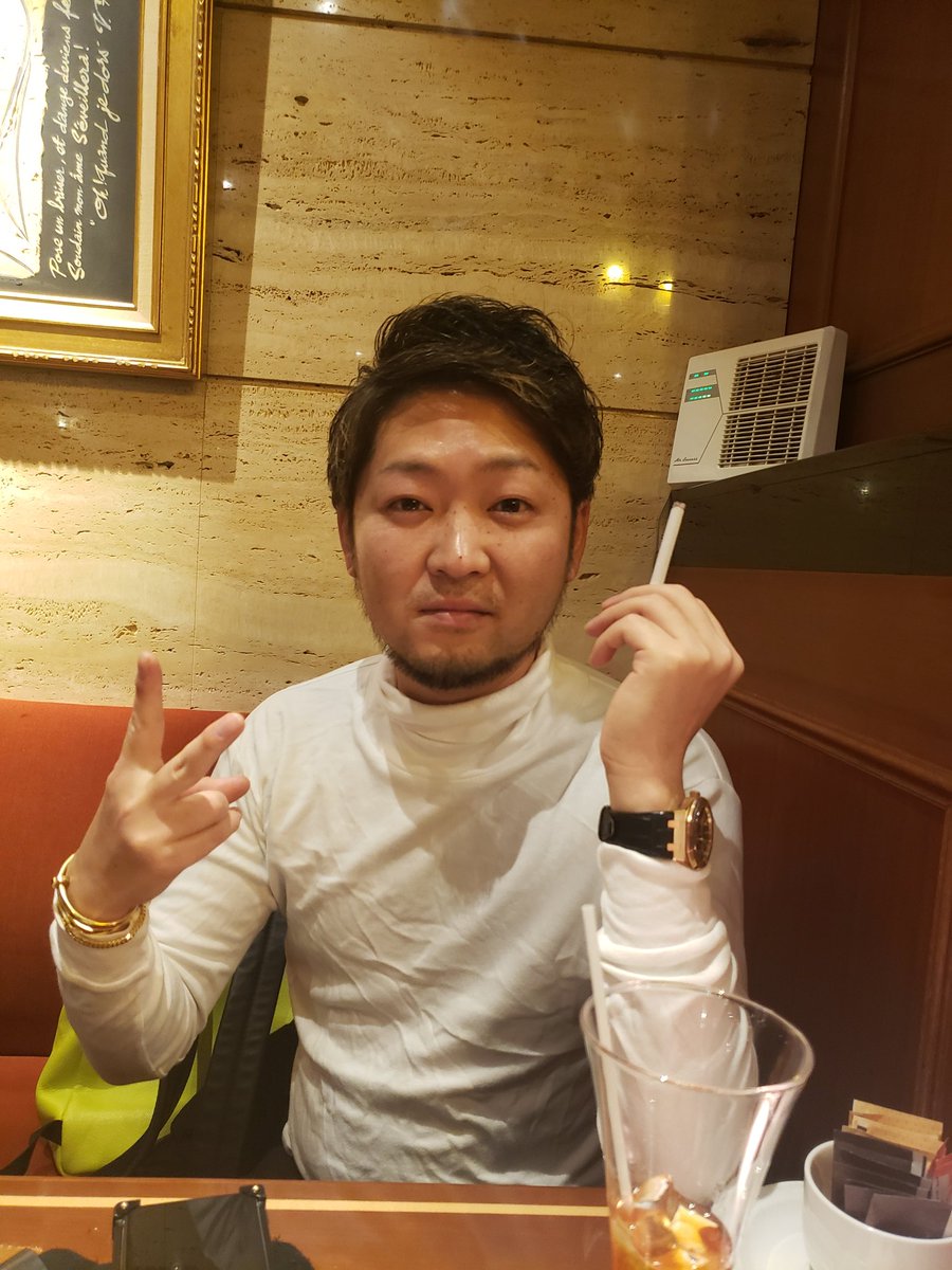 物上げマシーン ぼのさん Bonobonodesuyo と打ち合わせ 面白いコラボ企画ができそうですw 名刺第1号はぼのさん おは養分チャンネル ツイッターインベストメント Butuage Machine 1r Mitsuryo Kemo Ceo T Co Nyg8bgkklw Twitter