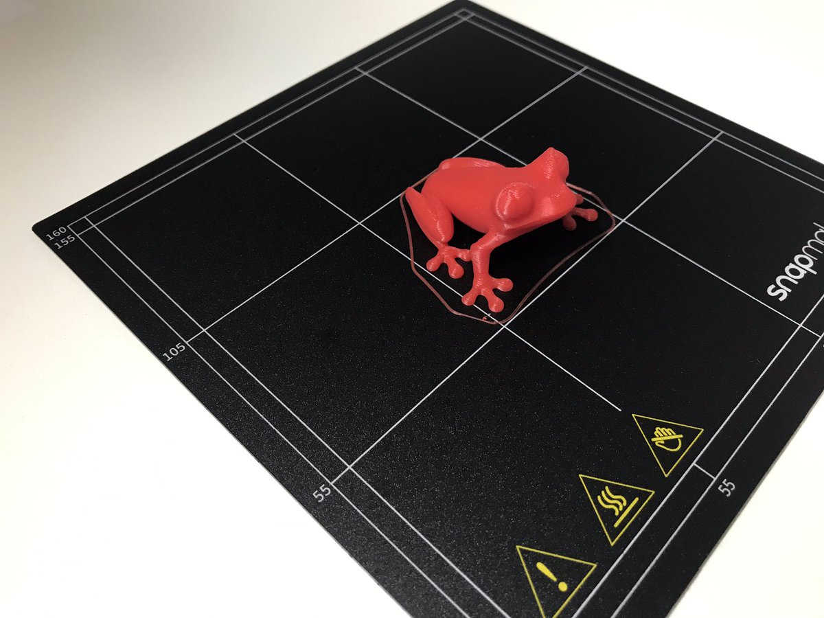 cobac's tweet image. Anycubic MEGAだと前足が途中で剥がれて2回失敗したこのモデルが、一発で成功。単にプラットフォームの食いつきが良いからかな。

次はレーザー彫刻やりたいですが、専用アプリの使い方が今ひとつわからないです。煙対策や目の保護など必要で、気軽に試せないのが辛いところ。

#Snapmaker2