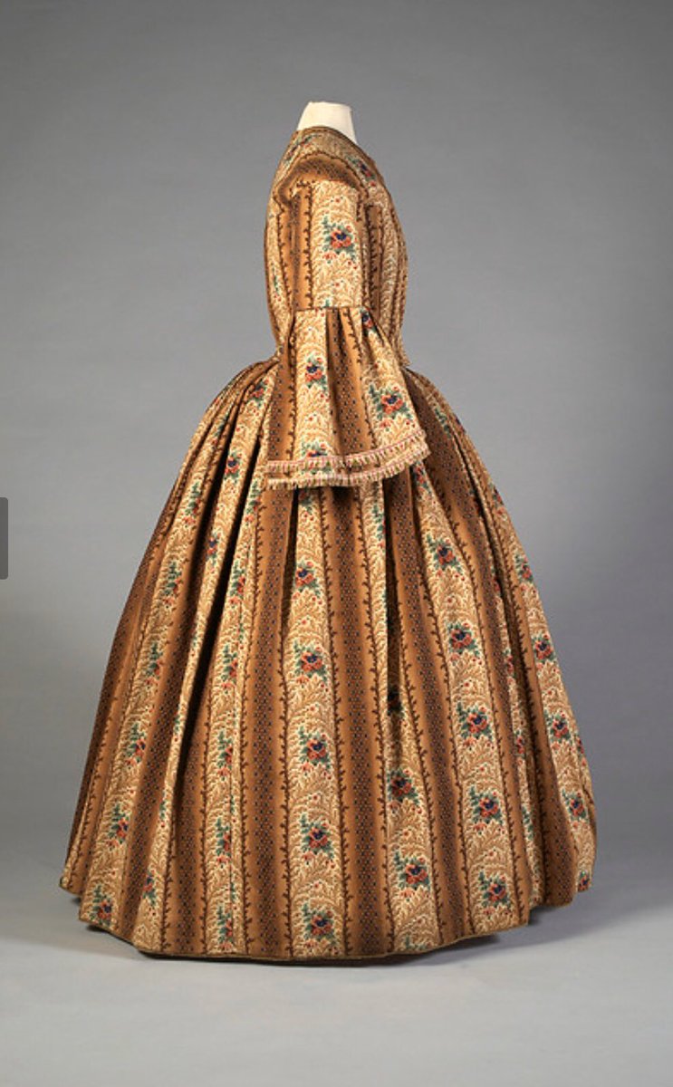 Dr Kate Strasdin (@katestrasdin) on Twitter photo Fully immersed in the #1840s right now as I embark on my book about the #19thc dress diary of Anne Sykes. So many amazing prints in its pages similar to this printed wool <a href="/KSUMuseum/">KSU Museum</a>. Here too a sample from the book that was a dress of Anne’s from 1842 #fashionhistory Fully immersed in the #1840s right now as I embark on my book about the #19thc dress diary of Anne Sykes. So many amazing prints in its pages similar to this printed wool <a href="/KSUMuseum/">KSU Museum</a>. Here too a sample from the book that was a dress of Anne’s from 1842 #fashionhistory