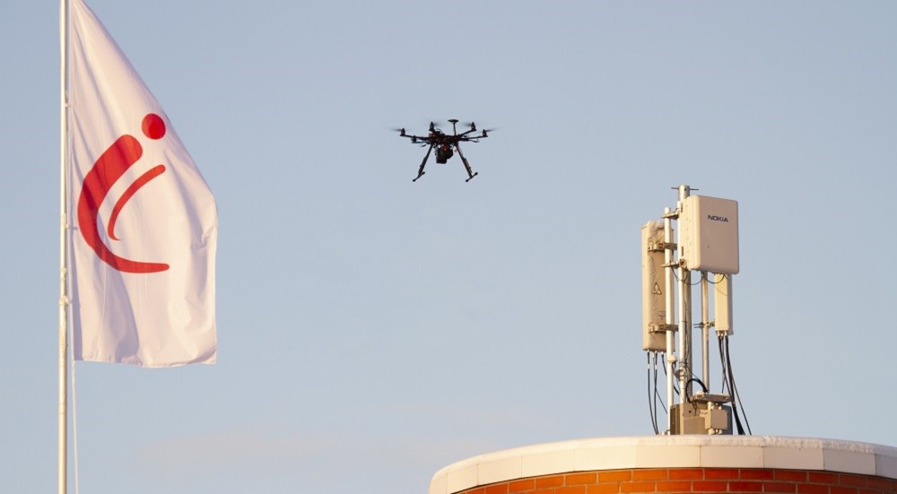 LabCentria's tweet photo. Centrialla droneja ohjattu matkapuhelinverkon kautta: https://t.co/HniKRijUJs
#5g #drone #dronecontrol #centriatki #centriadronelab https://t.co/zPr3kngdOS