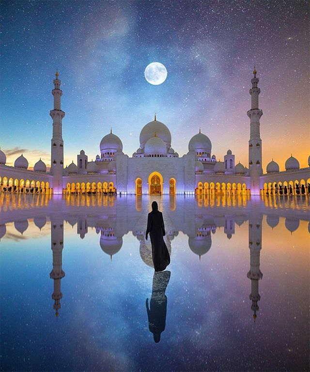 reflet_oriental's tweet photo. Inspiration du jour 😍
📍Abu Dhabi - UAE
📷 @nois7
#mosquee
#abudhabi
#decor
#style
#islamic
#decor
#islamic_art
#islamicgeometry
#islamicart
#islamicdesign
#artdeco
#arabic
#islamicdecor
#décor
#arabiandecor
#orientalisimo
#orientalstyle
#orientaldesi… https://t.co/USzMobKLZ3 https://t.co/TwwagBYgYe