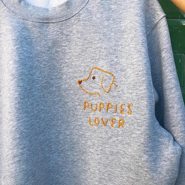 ClotisPotis's tweet photo. ❤️Unas de mis favoritas de esta Navidad. 👾 para una loquilla de los perros 🐶 https://t.co/X7nlW0F3H8