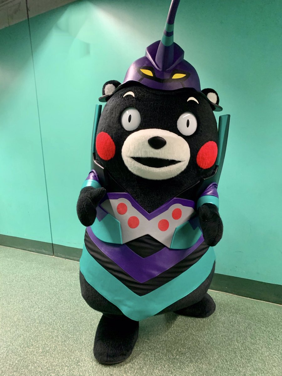 エヴァ祭り」に合わせて、ボクも初号機の衣装で登場してみたモーン